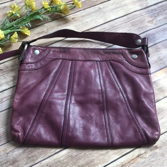 HOBO Handbags - HOBO | Leather Purple Purse